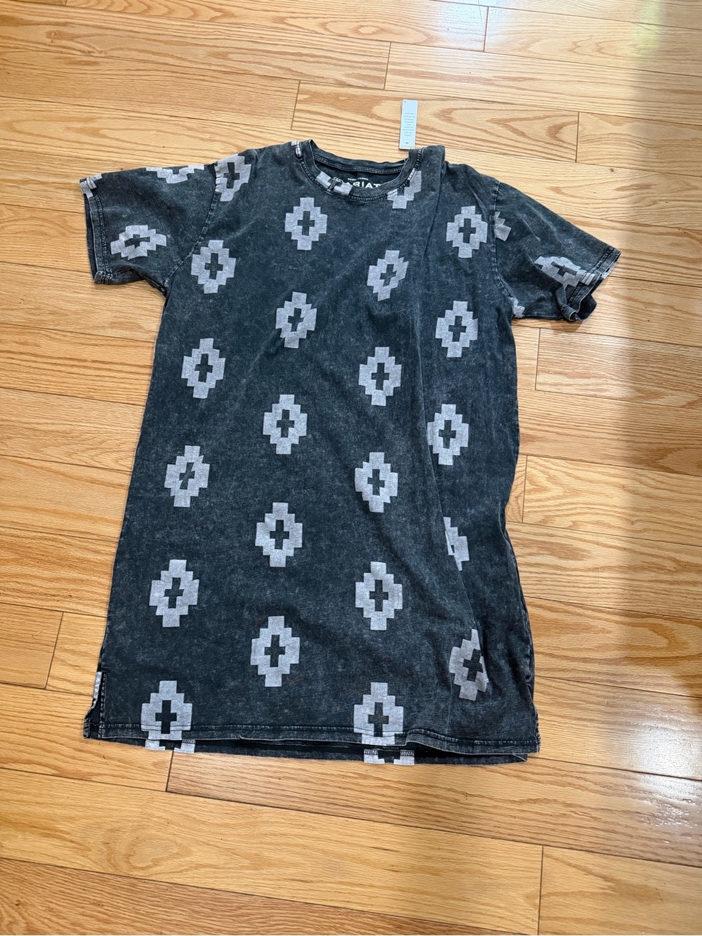 Ariat Black Graphic Aztec-Pattern Tee